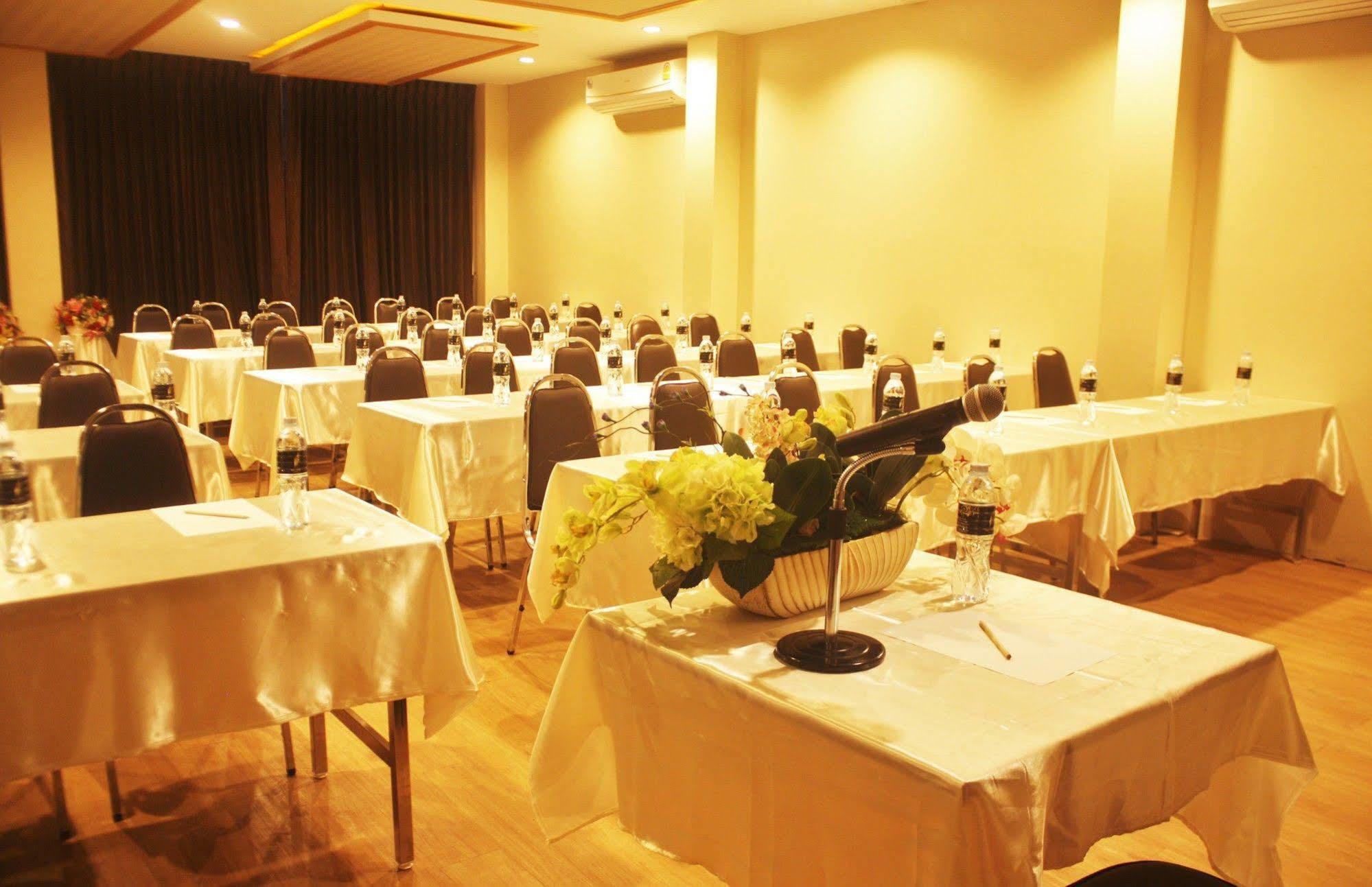 Metro Hotel & Spa Thung Song Exterior foto