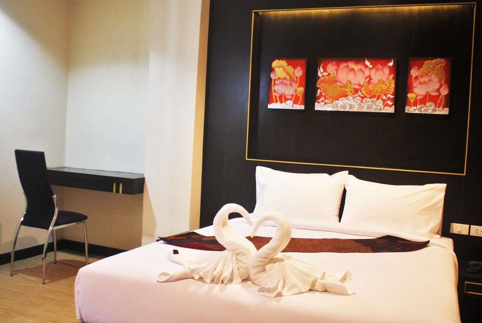 Metro Hotel & Spa Thung Song Exterior foto